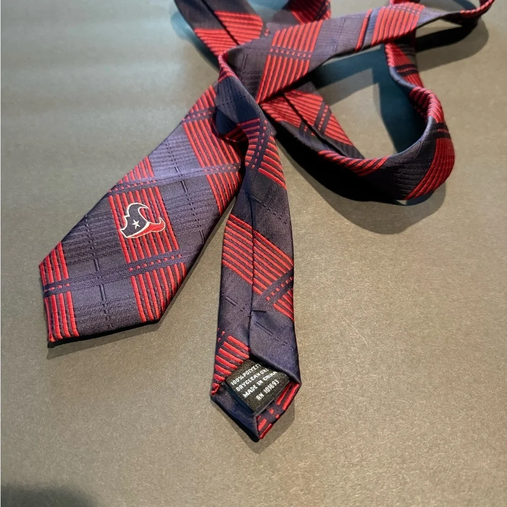 NFL Houston Texans Men's Navy and Red Patterned Thin Tie